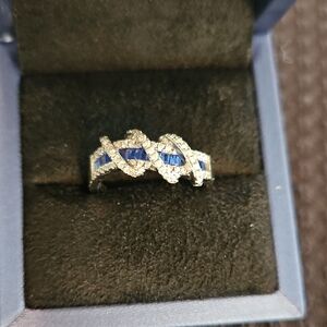 Sterling Silver Dazzling Silver and Blue CZ Women's Ring